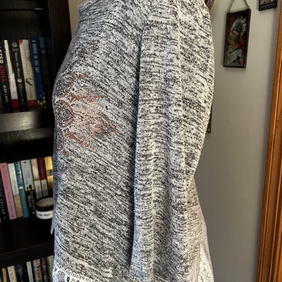 JUNIOR XXL KNITWORKS heathered gray lace back top shirt - Picture 3 of 4